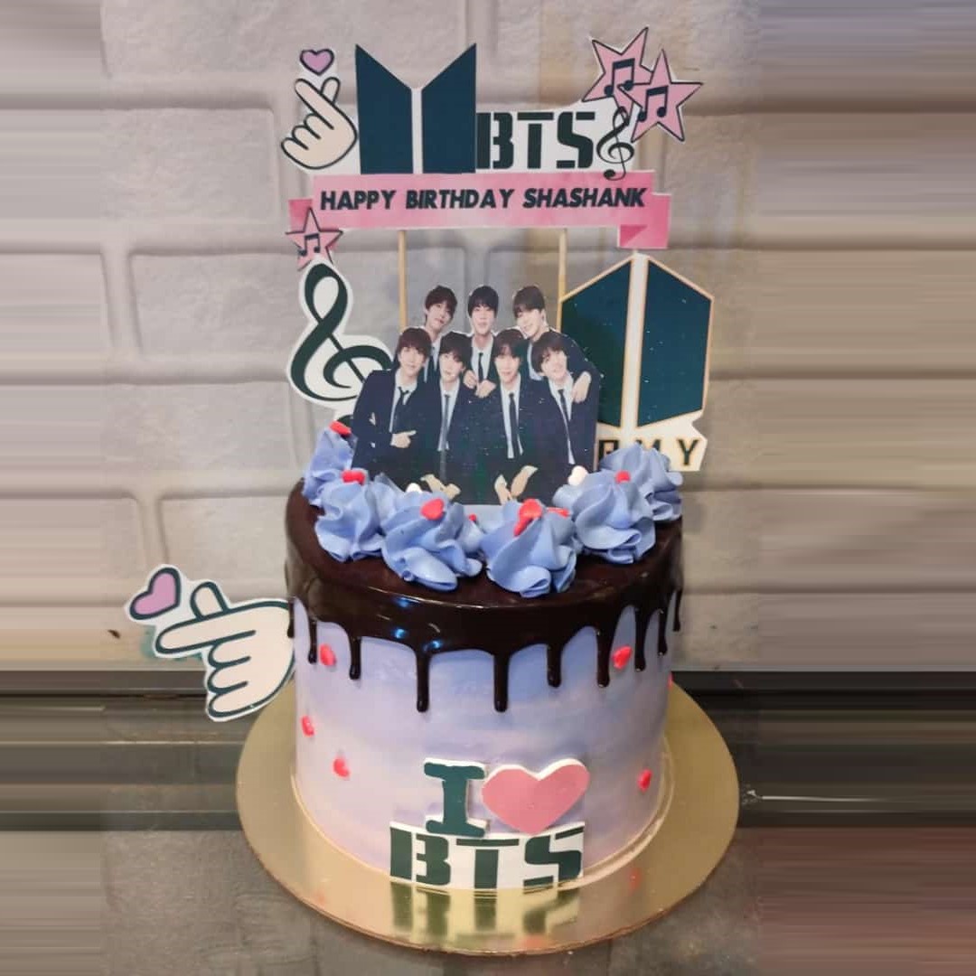 Bts cake Designs 2024: HERE Discover the most popular ideas ❤️